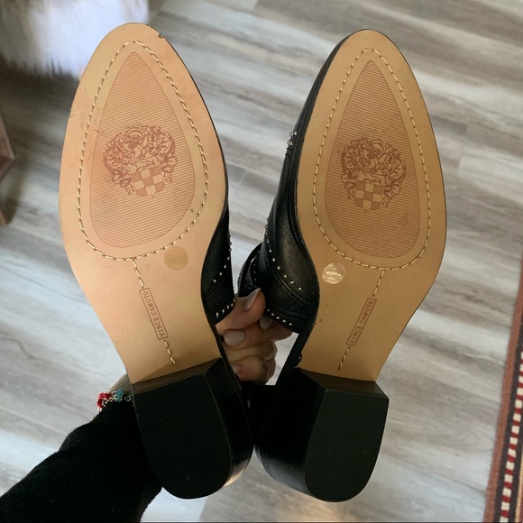 Vince Camuto Raina Cutout Bootie - Picture 7 of 7